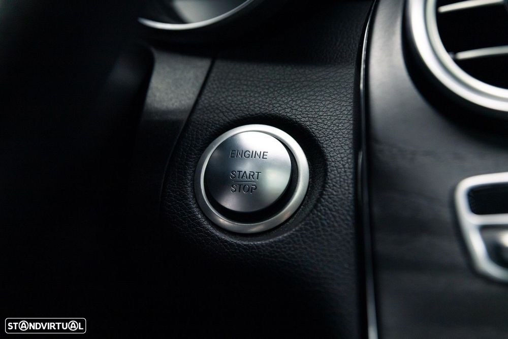 Mercedes-Benz GLC 250 d 4Matic 9G-TRONIC AMG Line - 34