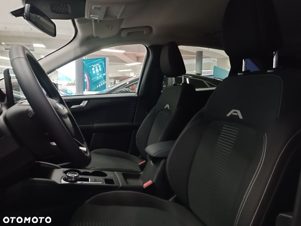Ford Kuga - 13