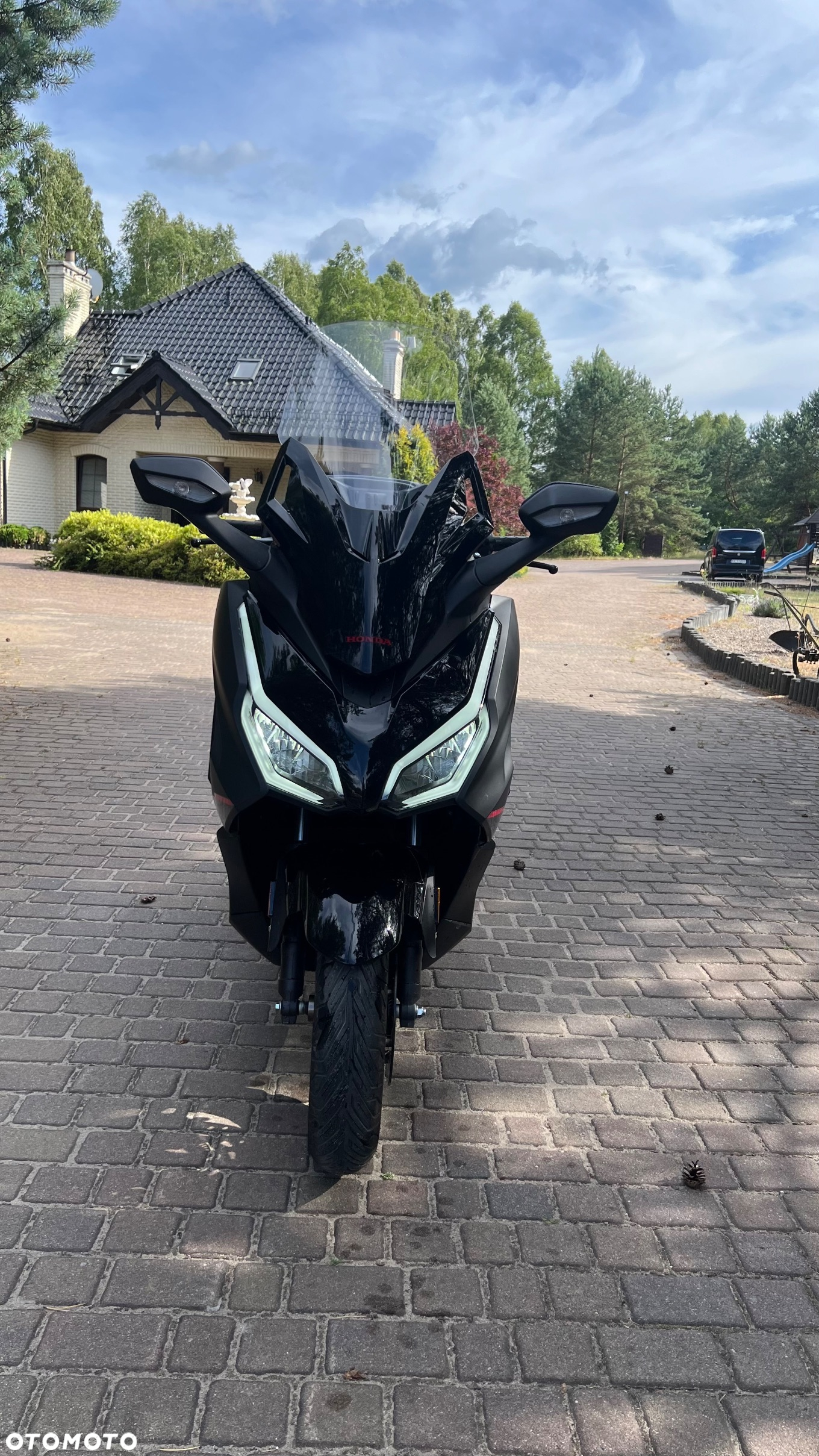 Honda NSS - 2