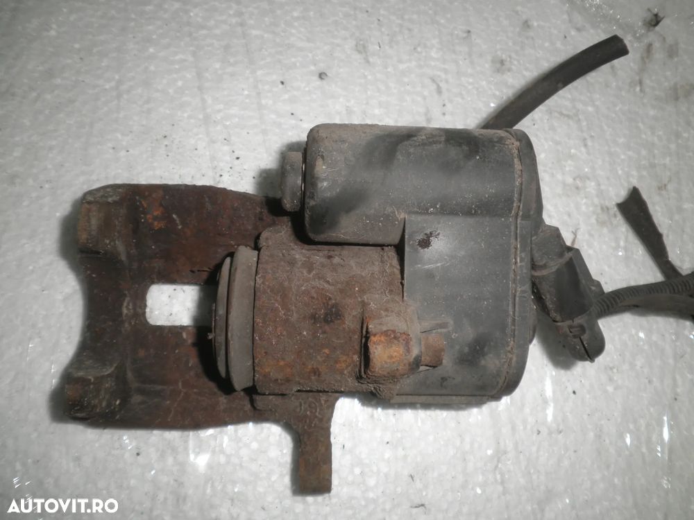 Motoras electric etrier stanga / dreapta spate VW Passat B7 - 2