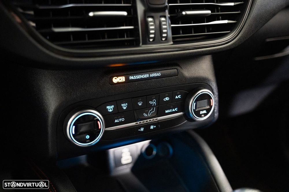 Ford Kuga 1.5 EcoBoost ST-Line - 12