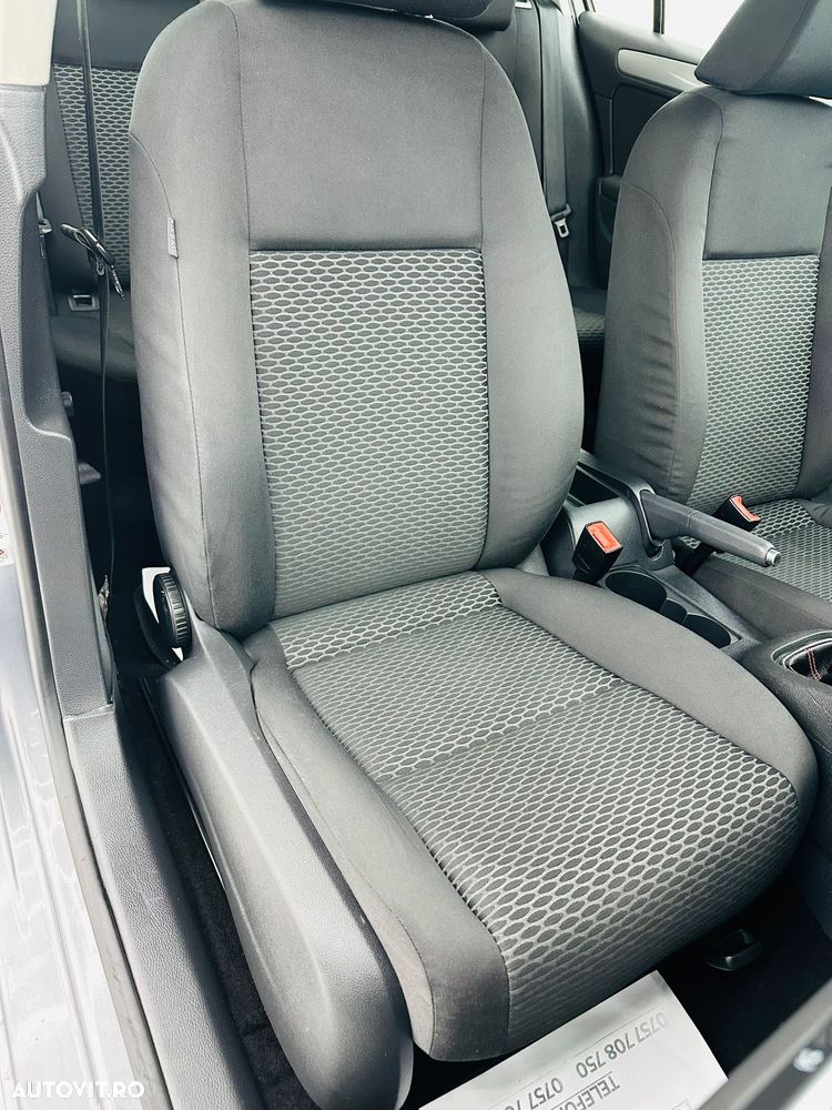 Volkswagen Golf 1.4 Comfortline - 17