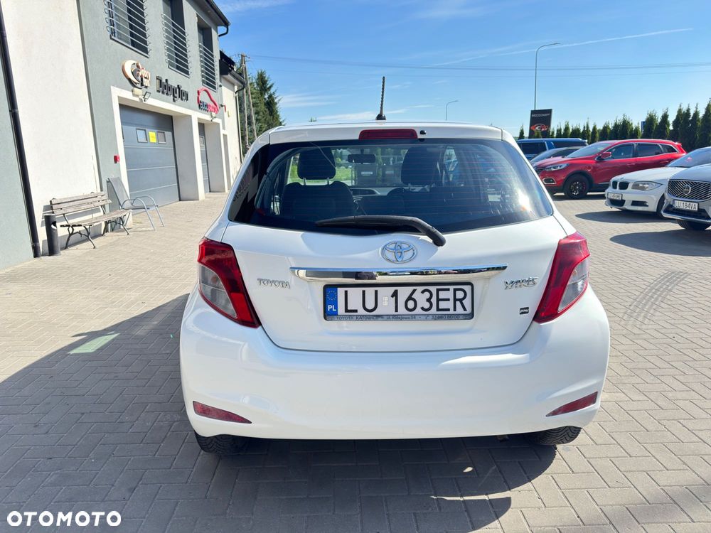 Toyota Yaris - 5