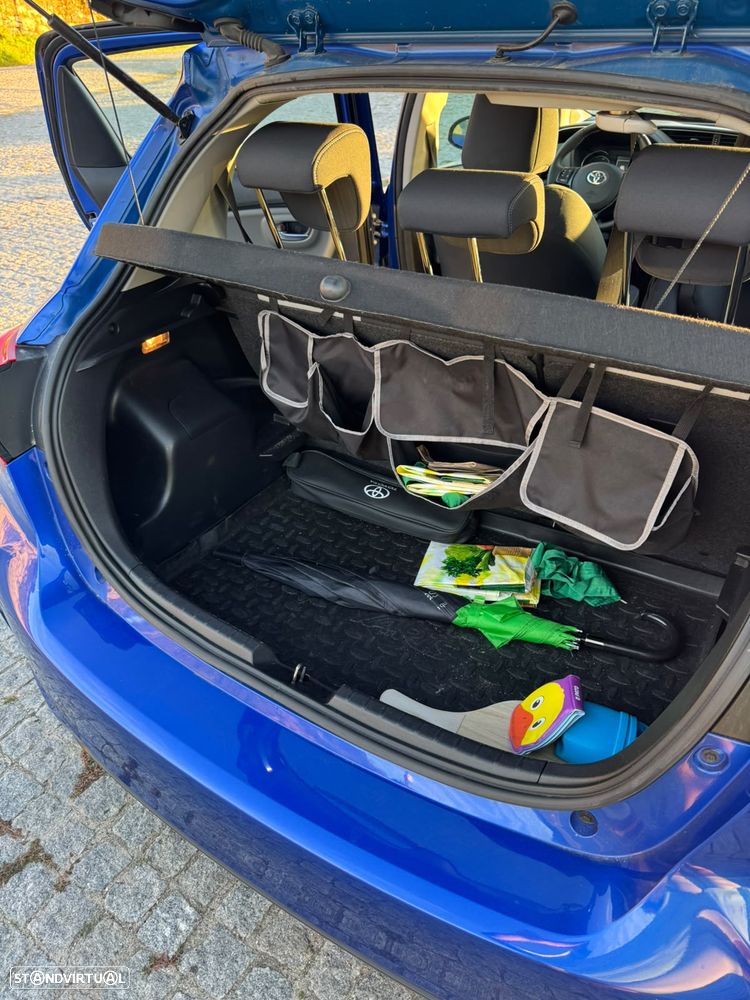 Toyota Yaris 1.5 HSD Comfort - 11