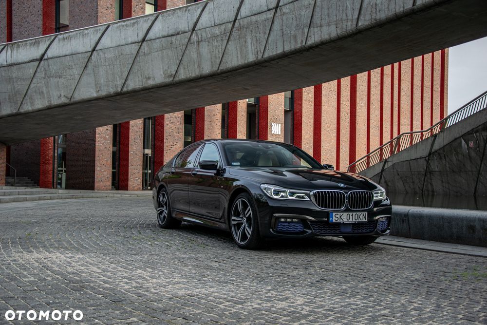 BMW Seria 7 740d xDrive - 2