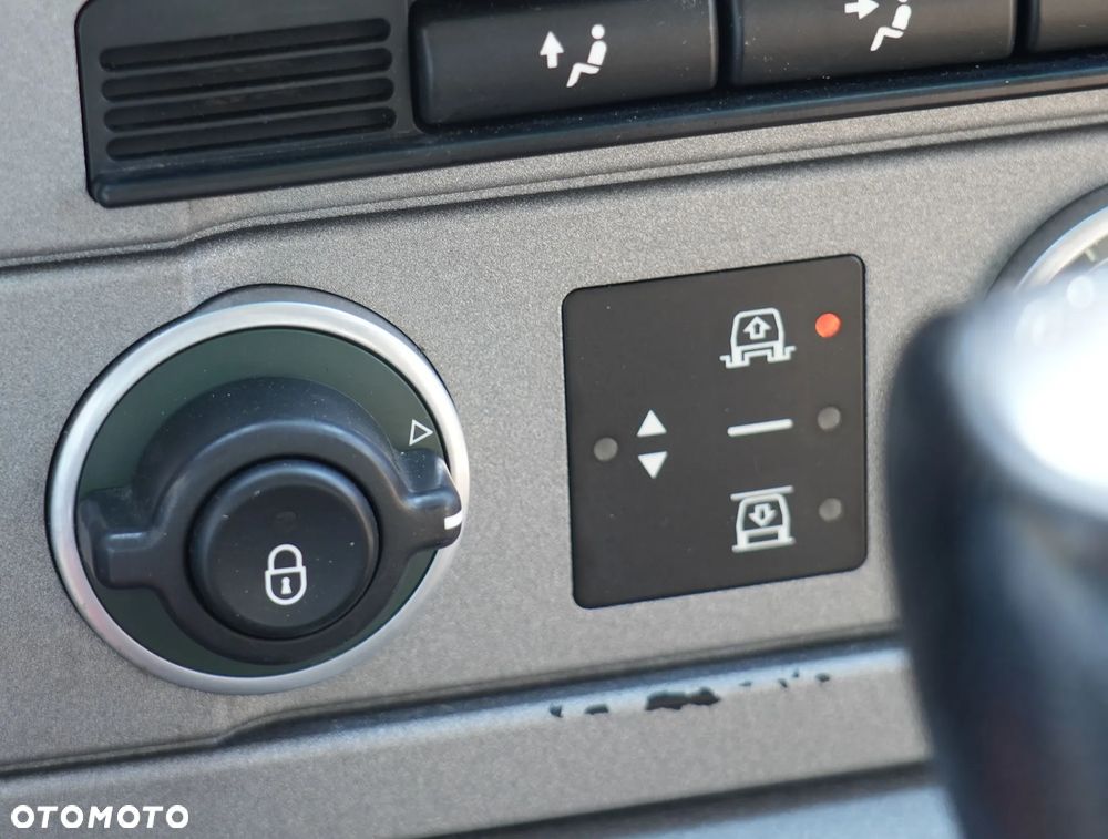 Land Rover Range Rover 3.0TD Vogue - 21