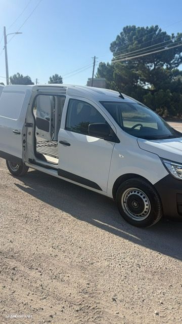 Renault EXPRESS - 11