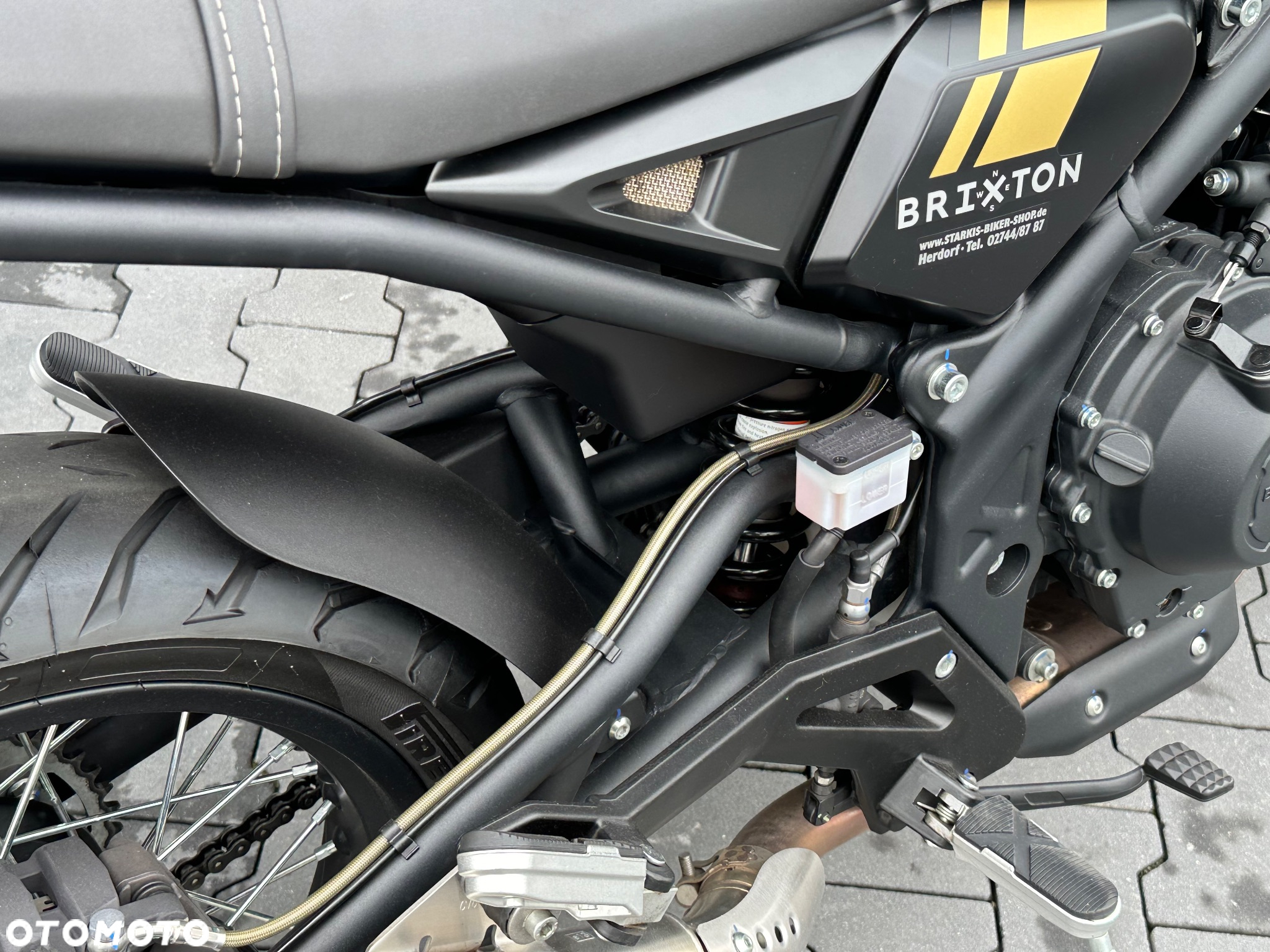 Brixton Crossfire - 9