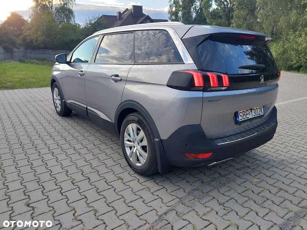 Peugeot 5008 BlueHDI 120 Stop & Start Allure - 22