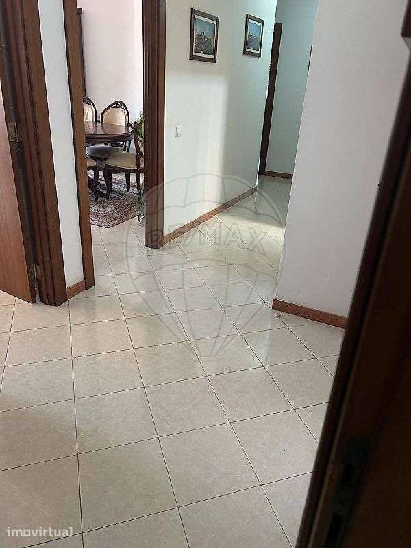 Apartamento T2 para arrendamento - Grande imagem: 3/11