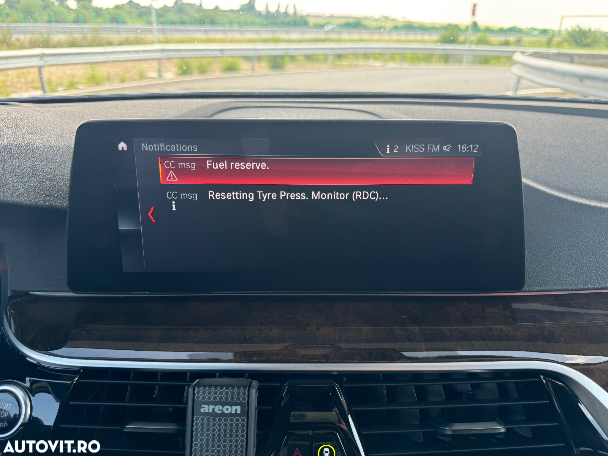 BMW Seria 5 520d xDrive AT - 30