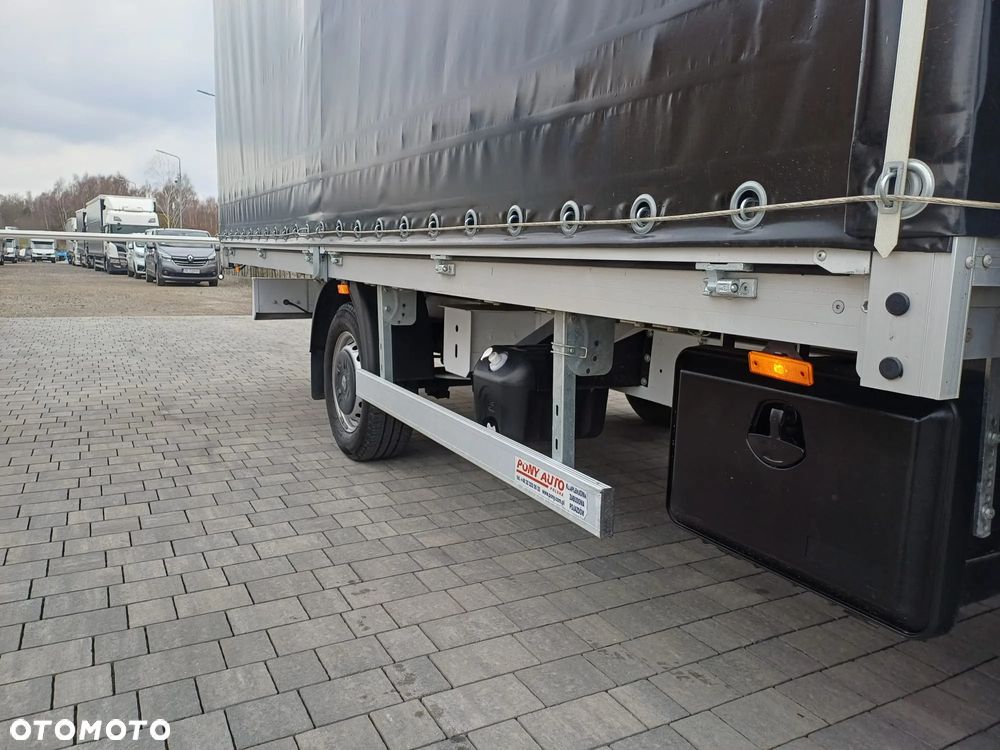 Renault Master 10 palet 2021r. - 5