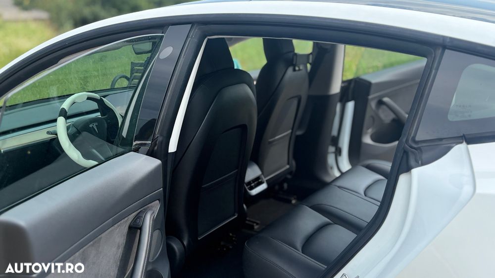 Tesla Model 3 RWD Standard - 2