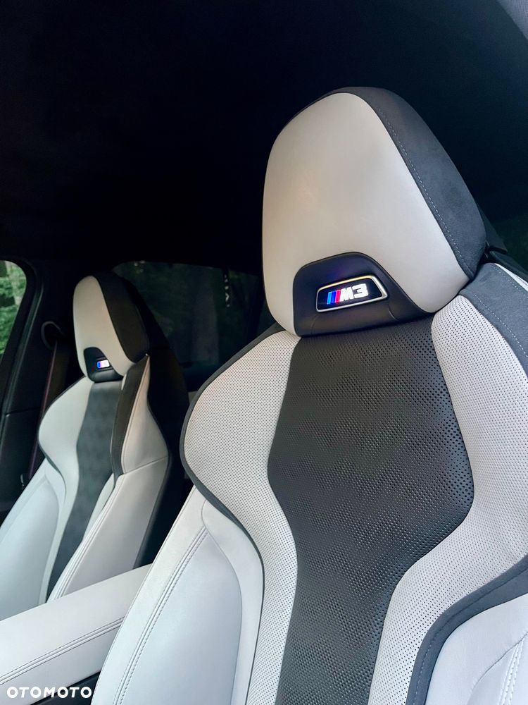 BMW M3 Competition M xDrive - 24