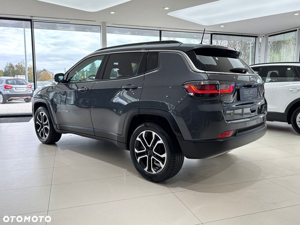 Jeep Compass - 3