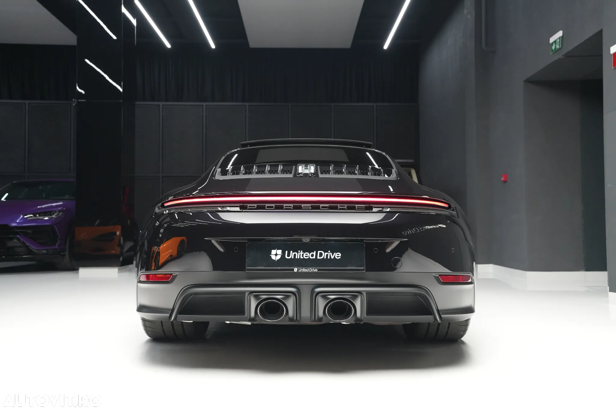 Porsche 911 - 22