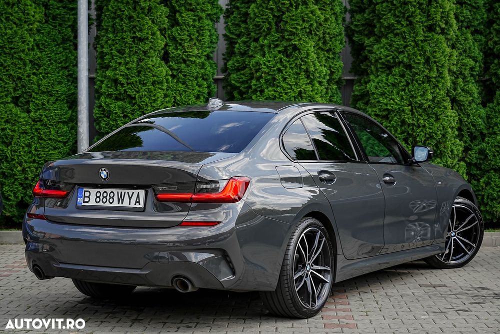 BMW Seria 3 318i Aut. M Sport - 14