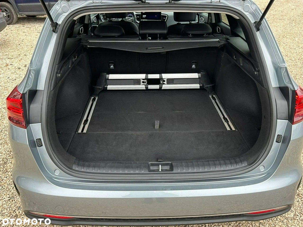 Kia Ceed 1.4 T-GDI L Business Line DCT - 11