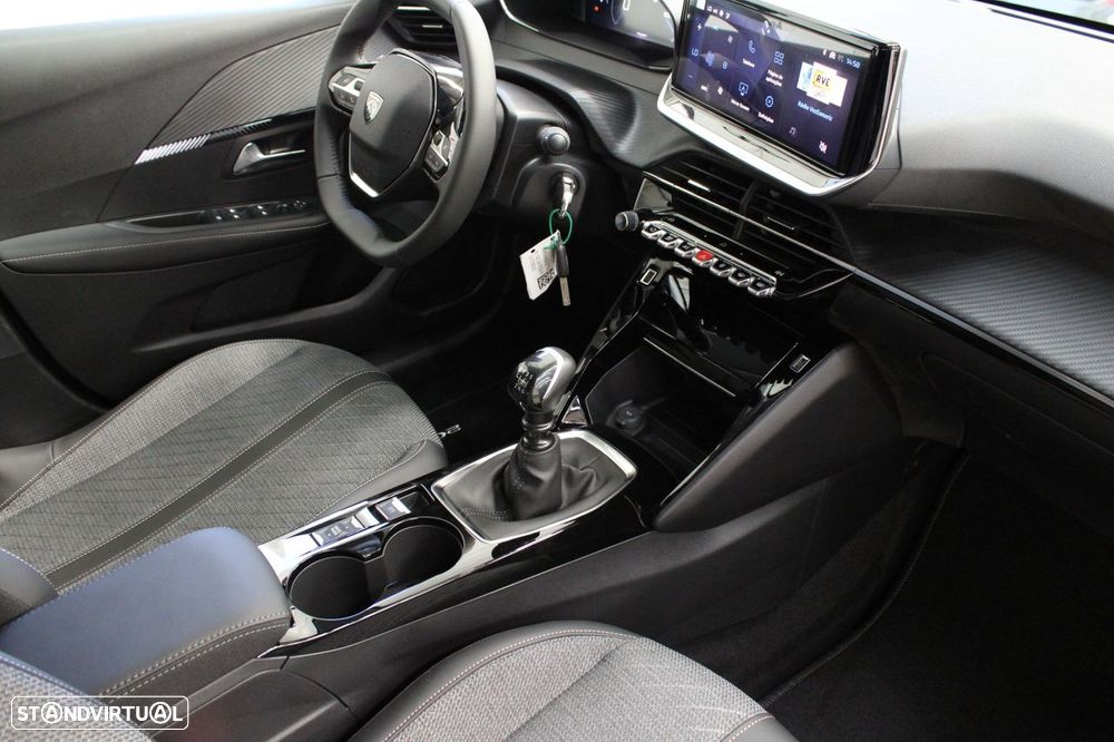Peugeot 208 1.2 PureTech Allure - 18
