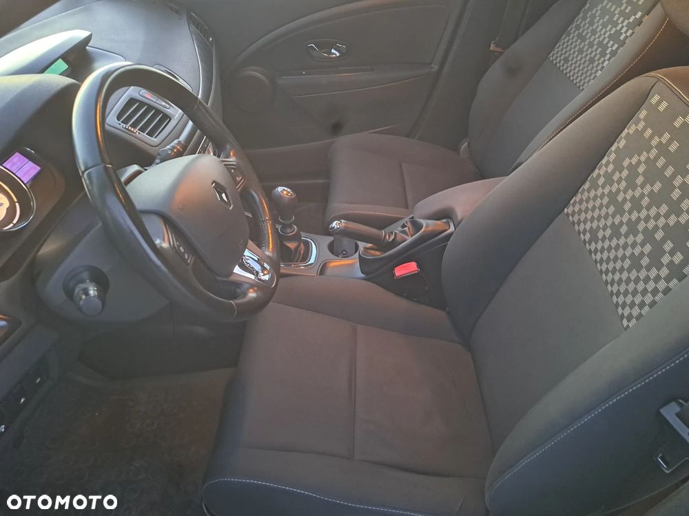 Renault Megane 1.2 16V TCe Energy Limited - 7
