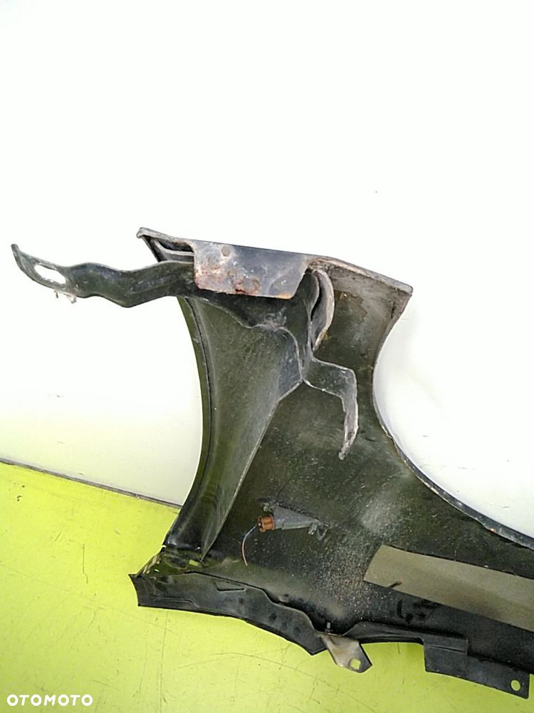 BŁOTNIK PRAWY PRZEDNI FIAT CROMA II (194)  VR819 / NERO MICALIZZATO 05-11 - 11