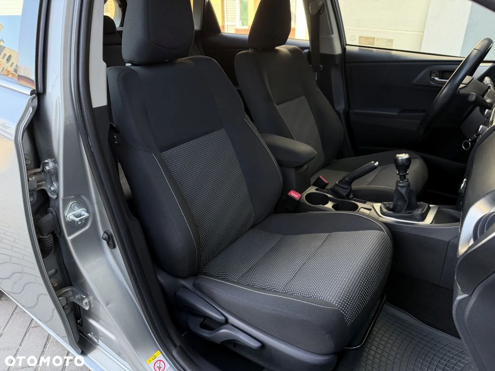 Toyota Auris - 9