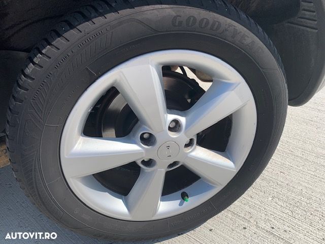 Nissan Qashqai 2.0 DCI All Mode 4x4 Tekna Plus - 9