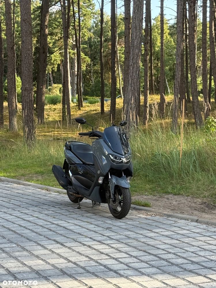 Yamaha NMAX - 1