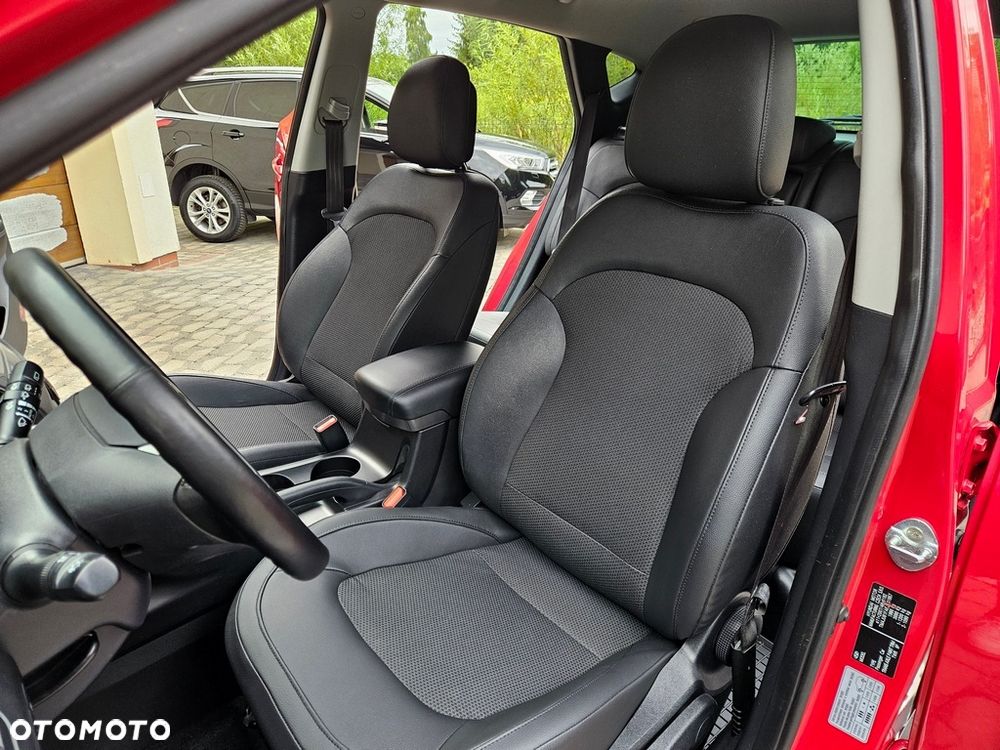 Hyundai ix35 2.0 GDI Premium 2WD - 19