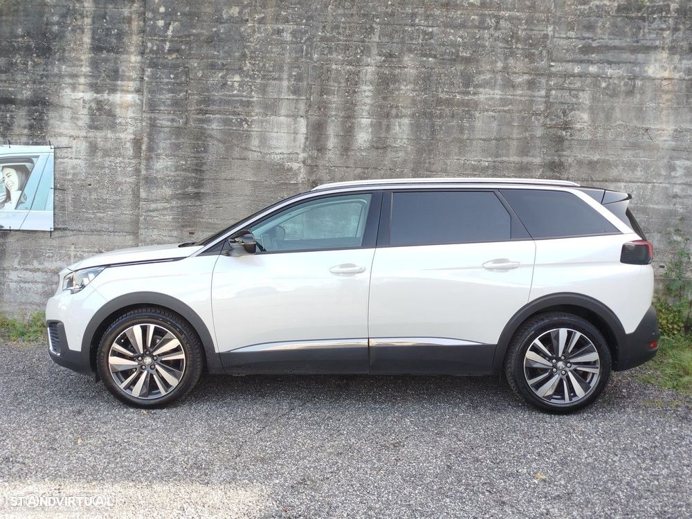 Peugeot 5008 1.2 PureTech Allure J18 - 2