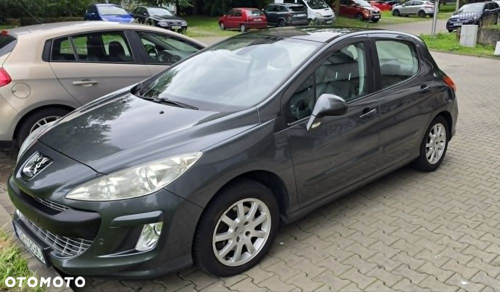 Peugeot 308 HDi FAP 135 Platinum - 1