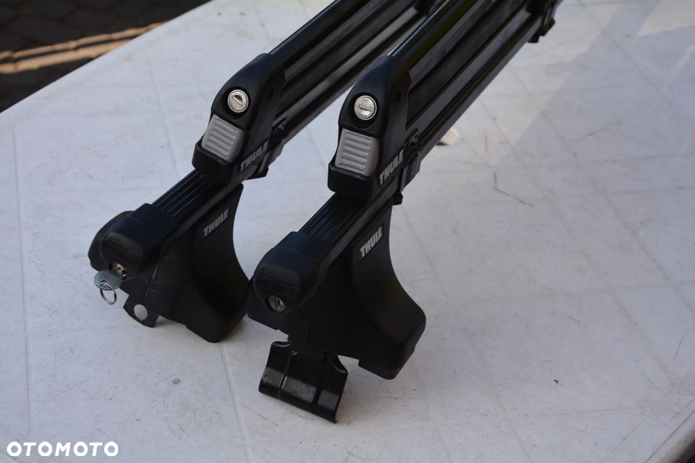 VW Golf 4 3 drzwi   bagażnik dachowy plus uchwyt na 3 pary nart - 2