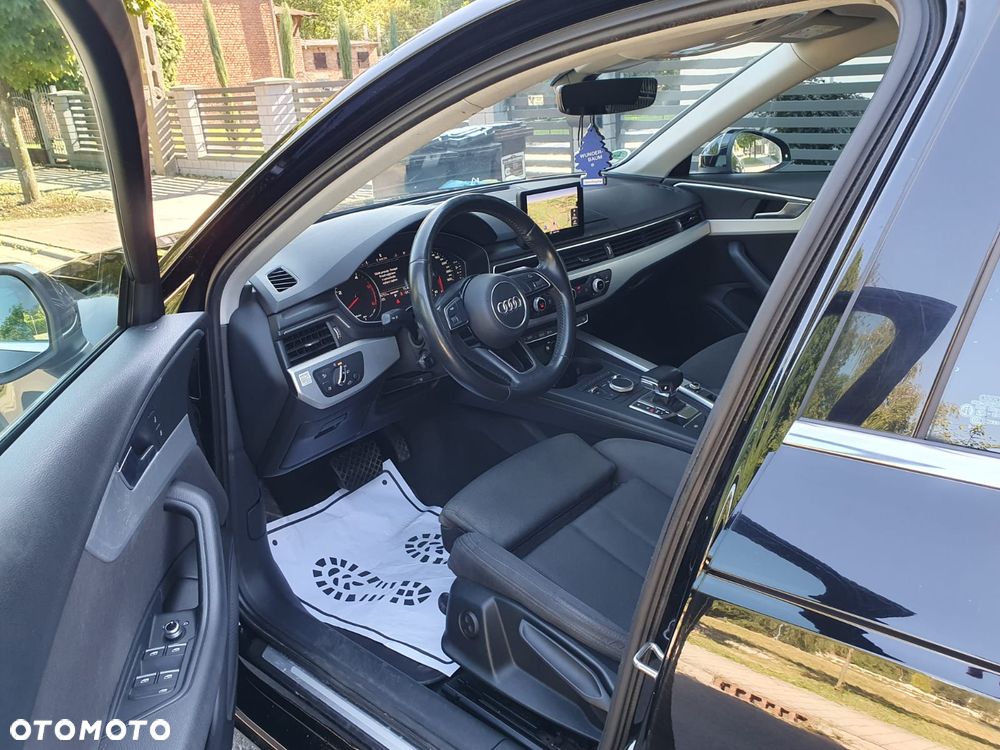 Audi A4 Avant 2.0 TDI S tronic - 37