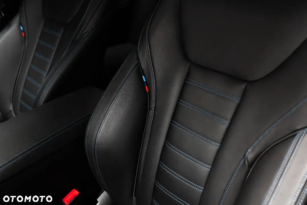 BMW Seria 3 320i - 21