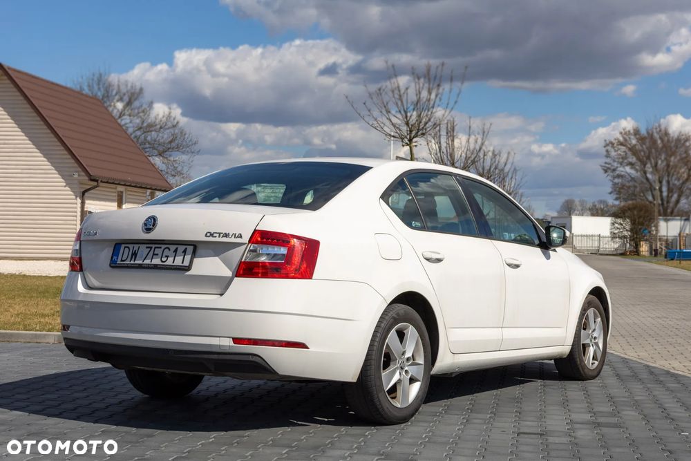 Skoda Octavia 2.0 TDI Ambition EU6 - 9