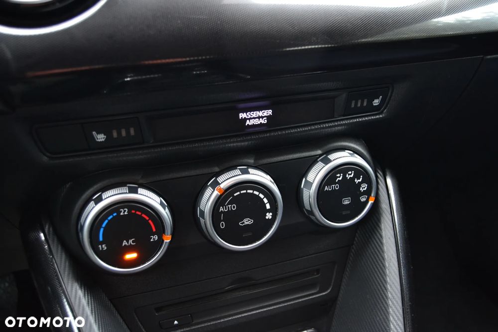 Mazda 2 SKYACTIV-G 90 Exclusive-Line - 23
