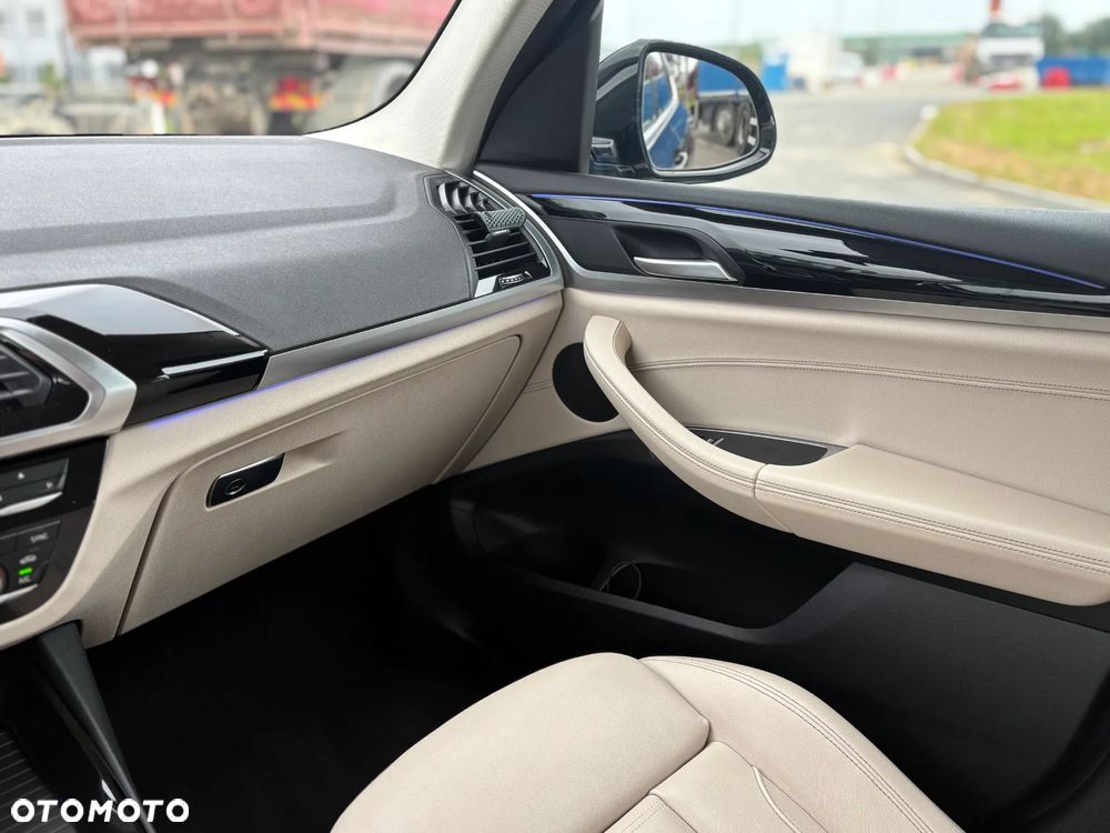 BMW X3 sDrive18d xLine - 6