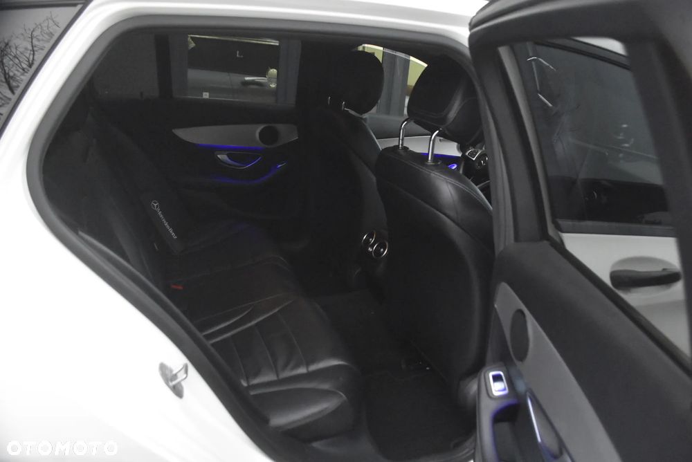 Mercedes-Benz Klasa C - 9