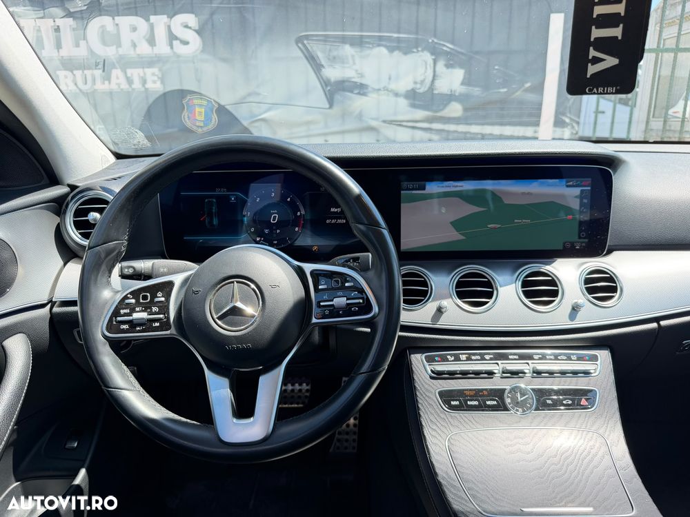 Mercedes-Benz E 300 d Aut. - 21