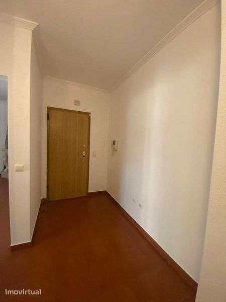 Apartamento T3 à venda na Rua Salgueiro Maia, Pinhal Novo, 1º andar - Grande imagem: 4/12