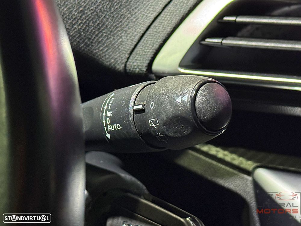 Peugeot 3008 1.5 BlueHDi Allure - 26