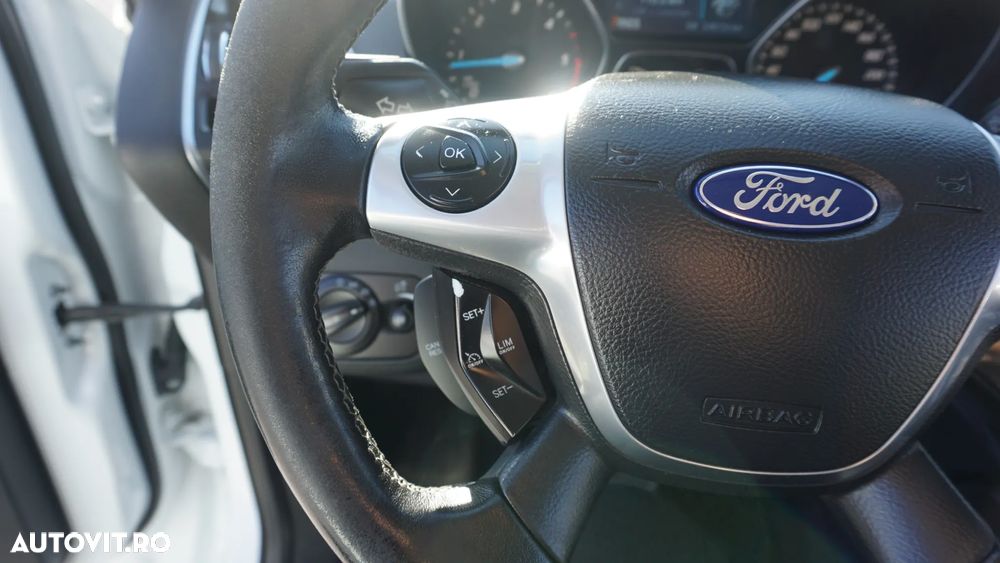 Ford Kuga 2.0 TDCi 4x4 Aut. Titanium - 22