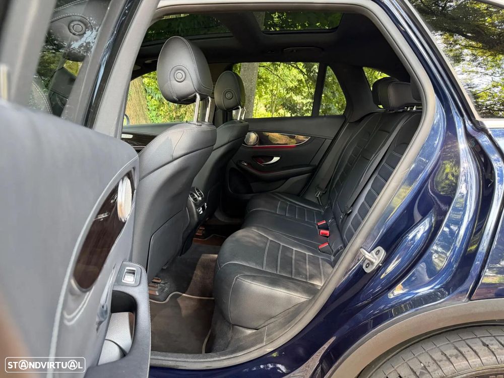 Mercedes-Benz GLC 300 e 4Matic - 27
