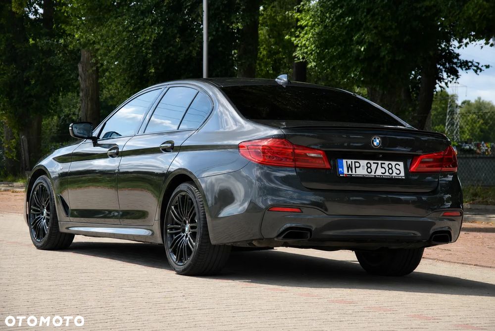 BMW Seria 5 540i xDrive Sport Line - 27