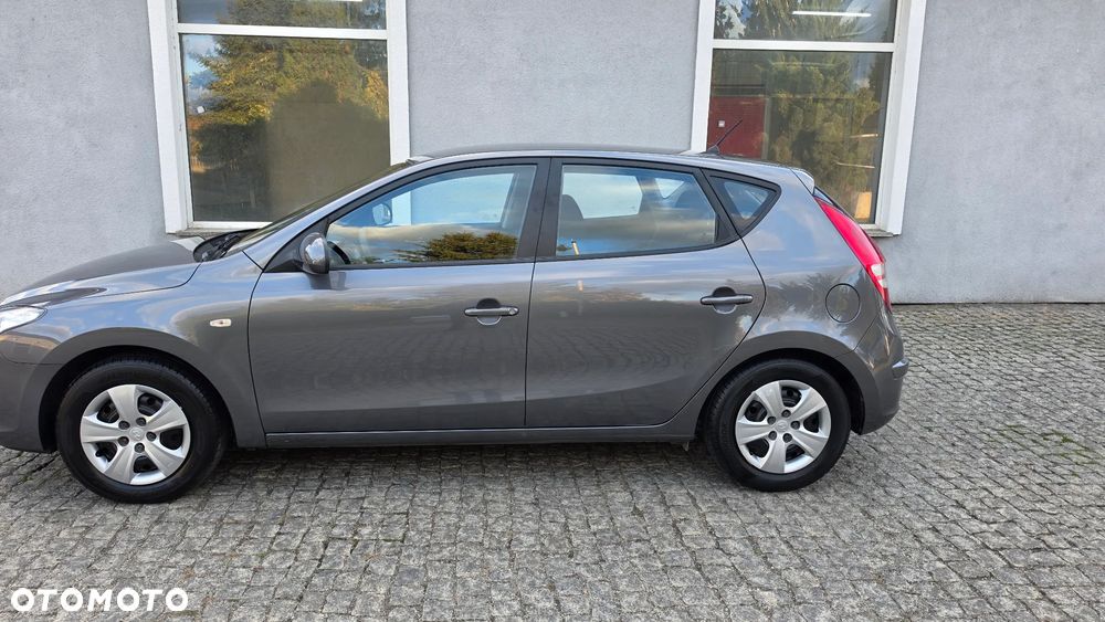 Hyundai i30 - 16