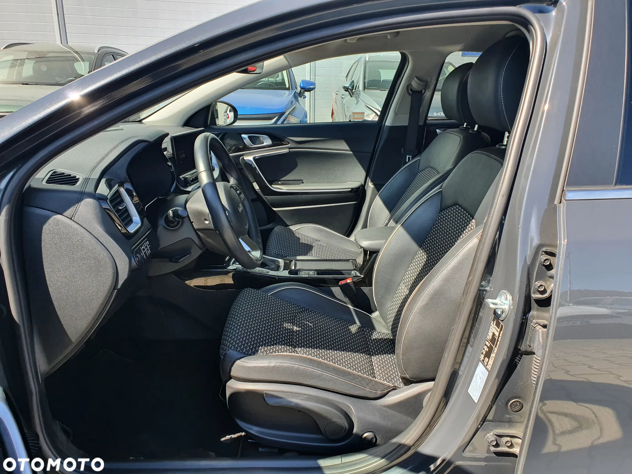 Kia XCeed 1.6 GDI PHEV Business Line DCT - 25