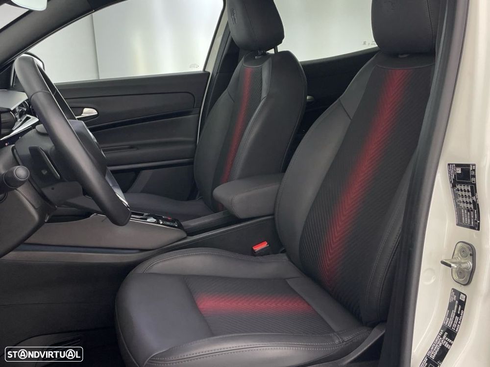 Alfa Romeo Junior 1.2 eDCT6 - 18