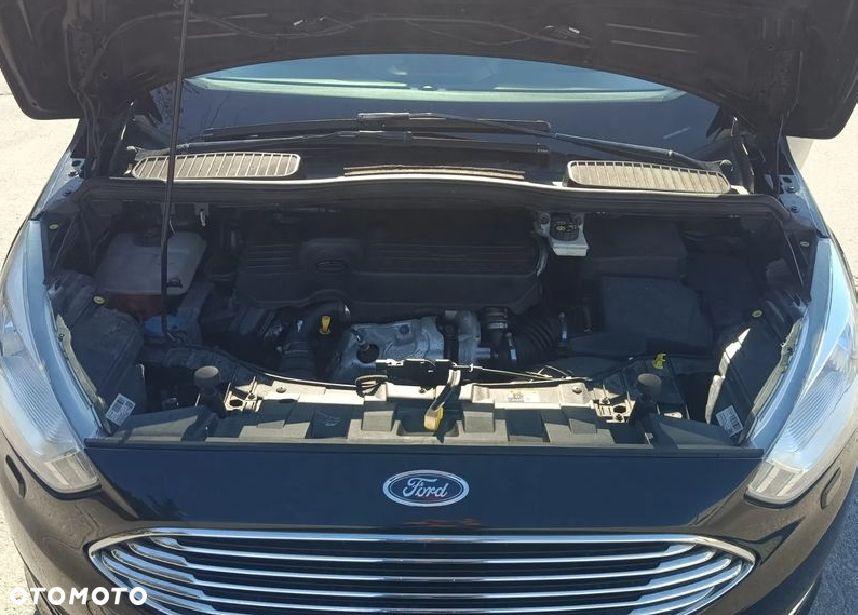Ford C-MAX - 15
