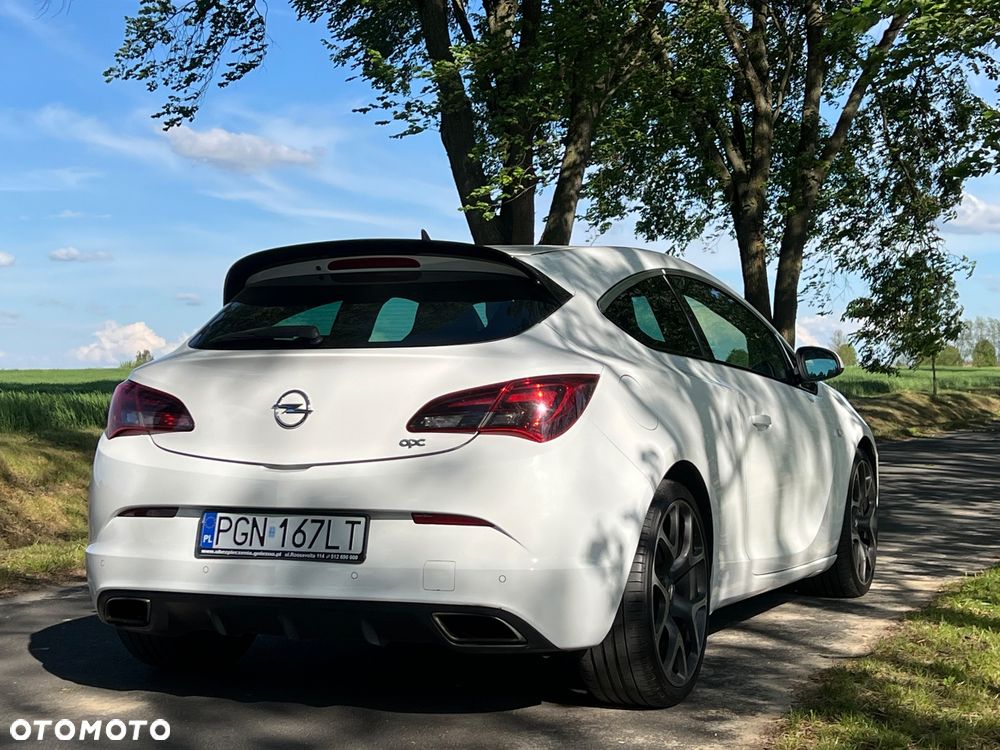 Opel Astra OPC - 10