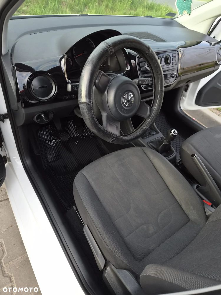 Volkswagen up! 1.0 move - 7